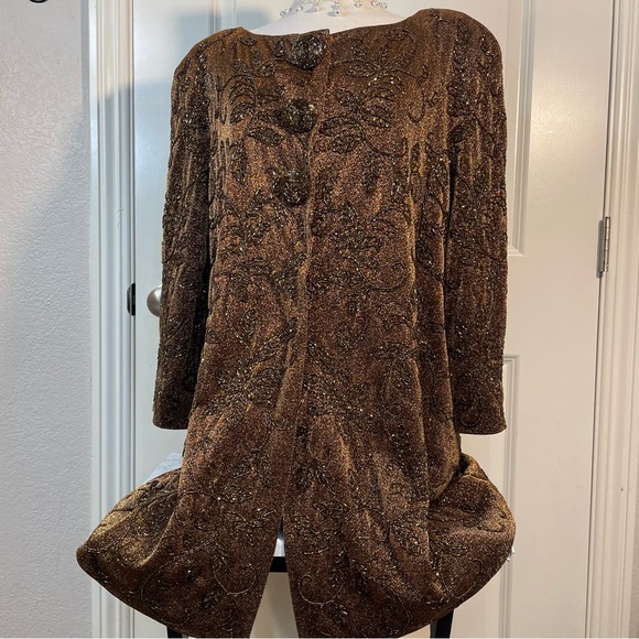 Carmen Marc Valvo Embroidered Jacket - Picture 3 of 13